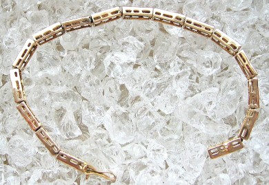 Brilliant Armband mit Diamanten & Rubinen, 18 K Gold