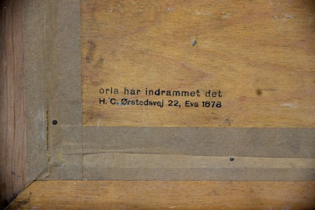 Schädel auf Buch neben Vase auf Tisch, unsigniert, 1905