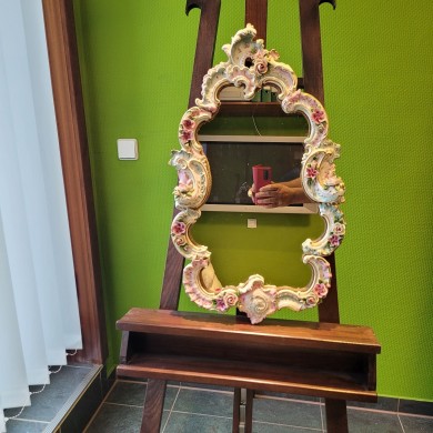 Meissener Porzellanspiegel Engel und Blumen Cherub Akzente - Rokoko-Stil Meissener Porzellanspiegel Engel und Blumen Cherub Akzente - Rokoko-Stil