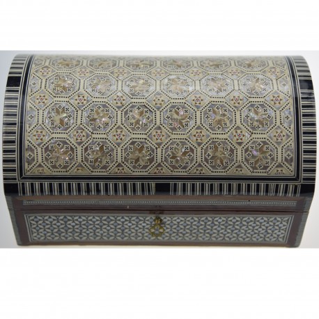 Ägyptische Schmuckschatulle mit Perlmuttintarsien