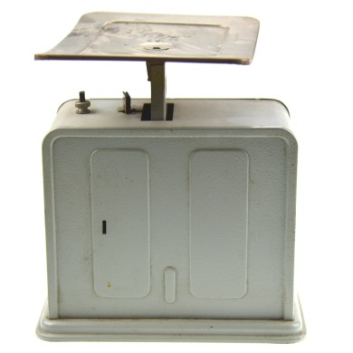 Nostalgische Briefwage im Art Deco Stiel